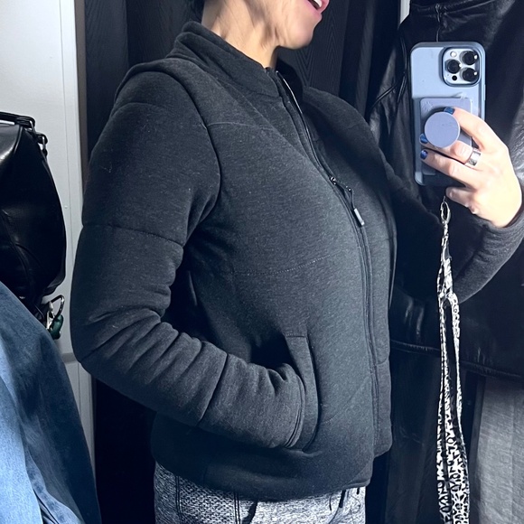 NWT🤩 |•RECREATION•| Super Soft Grey Quilted Jacket/Sweatshirt Size Small - Picture 3 of 16